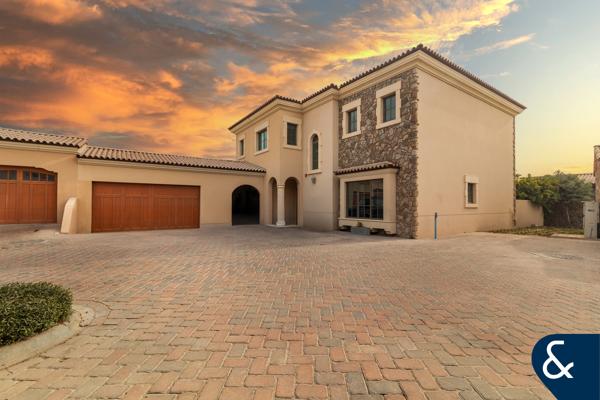 Rare Detached Muirfield - Community View